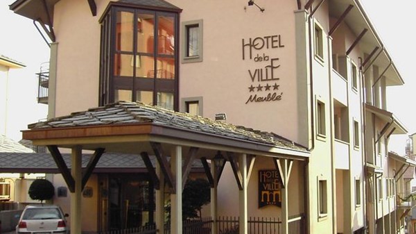 Hotel de la Ville